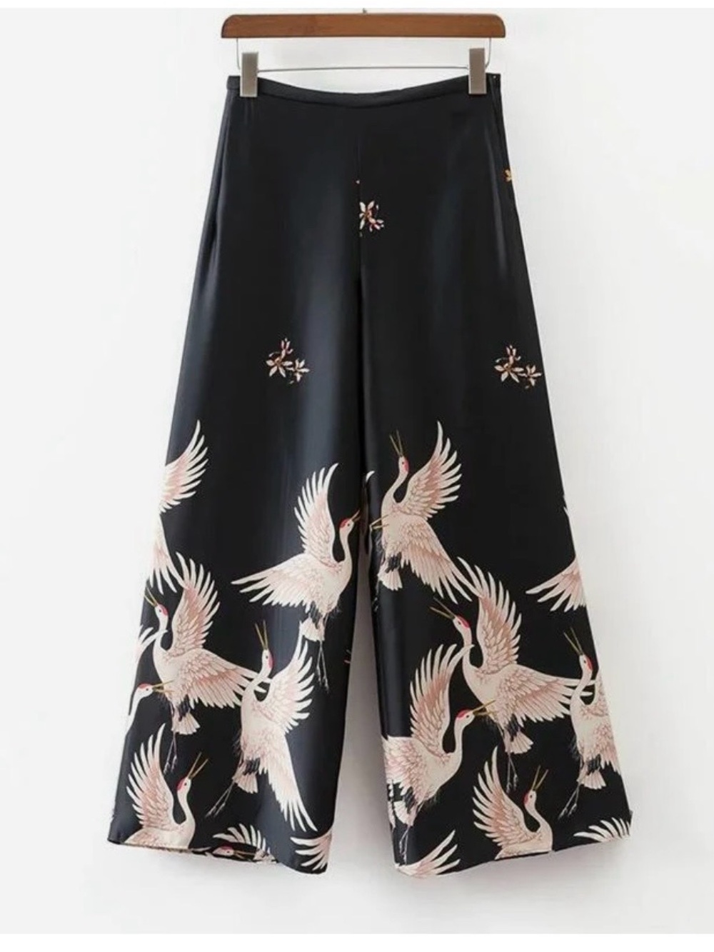 ZARA WOMAN Black Satin XL Cropped Crane Print Pants - NWT